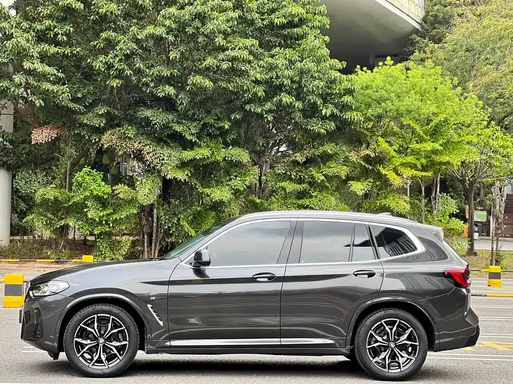 BMW X3 — фото 10