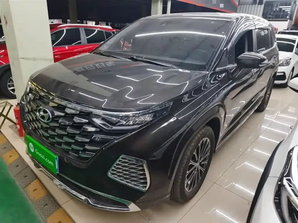 Hyundai Custo — фото 1