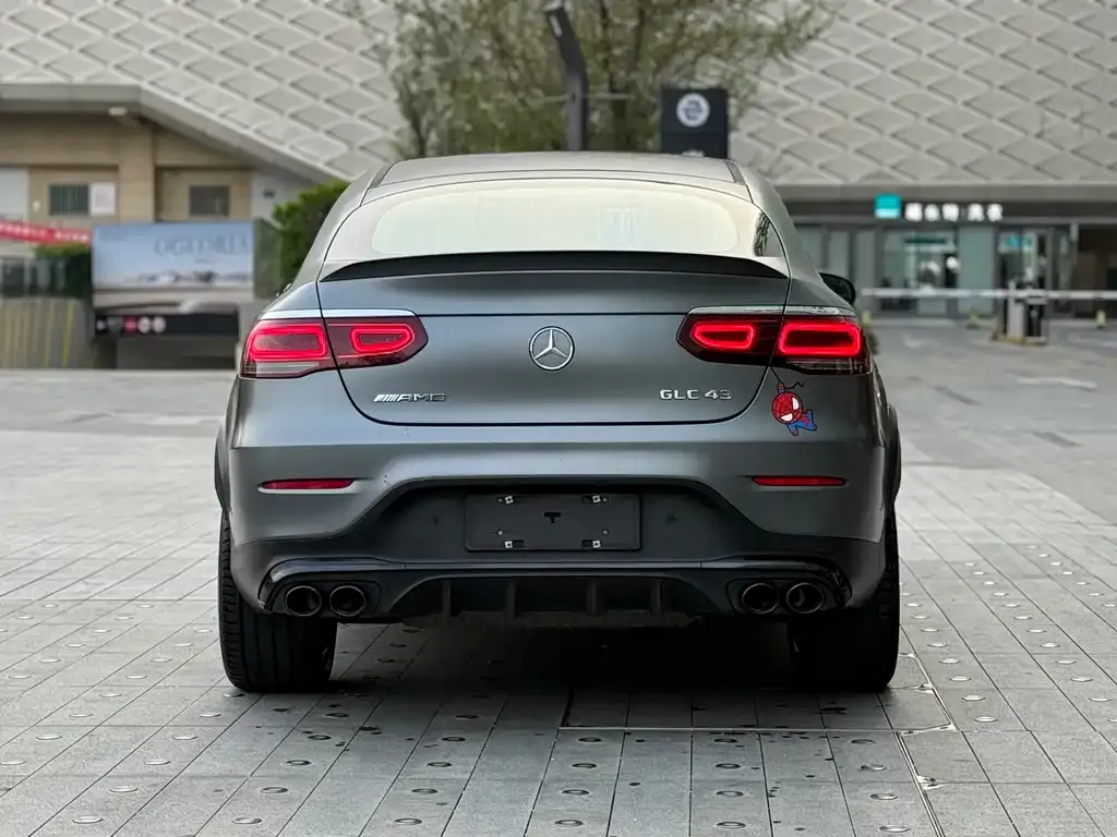 Mercedes-Benz GLC Coupe AMG — фото 10