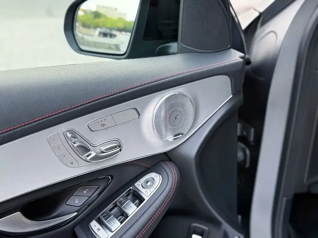 Mercedes-Benz GLC Coupe AMG — фото 5