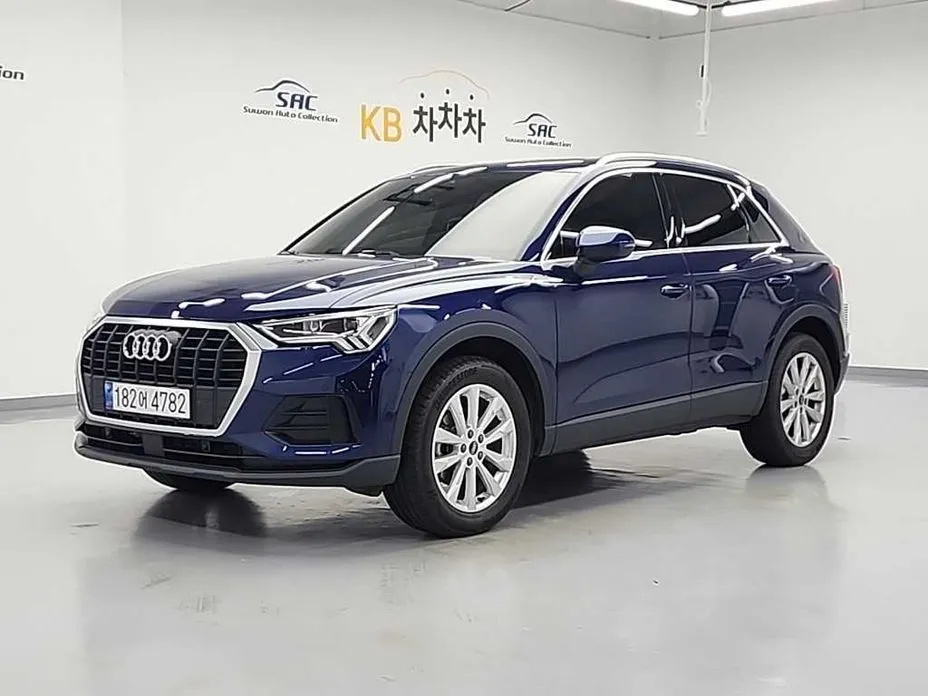 Audi Q3 — фото 1