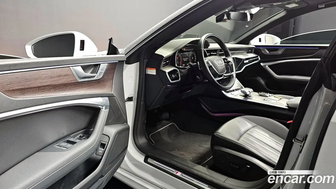 Audi A7 — фото 10