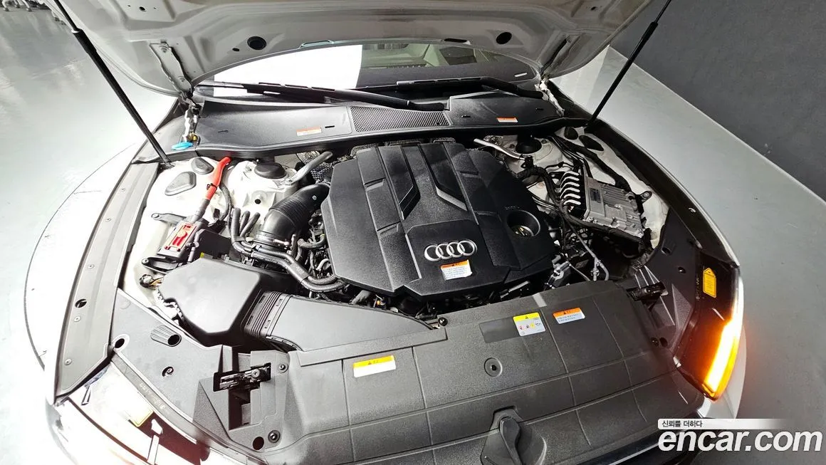 Audi A7 — фото 7