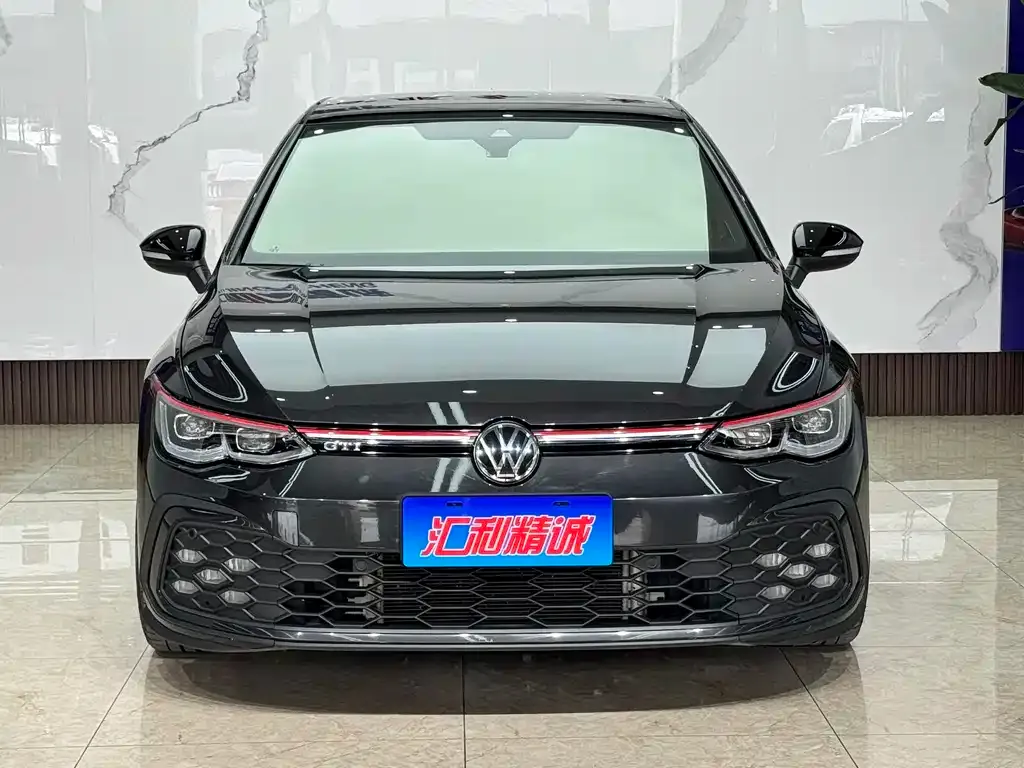 Volkswagen Golf GTI — фото 9