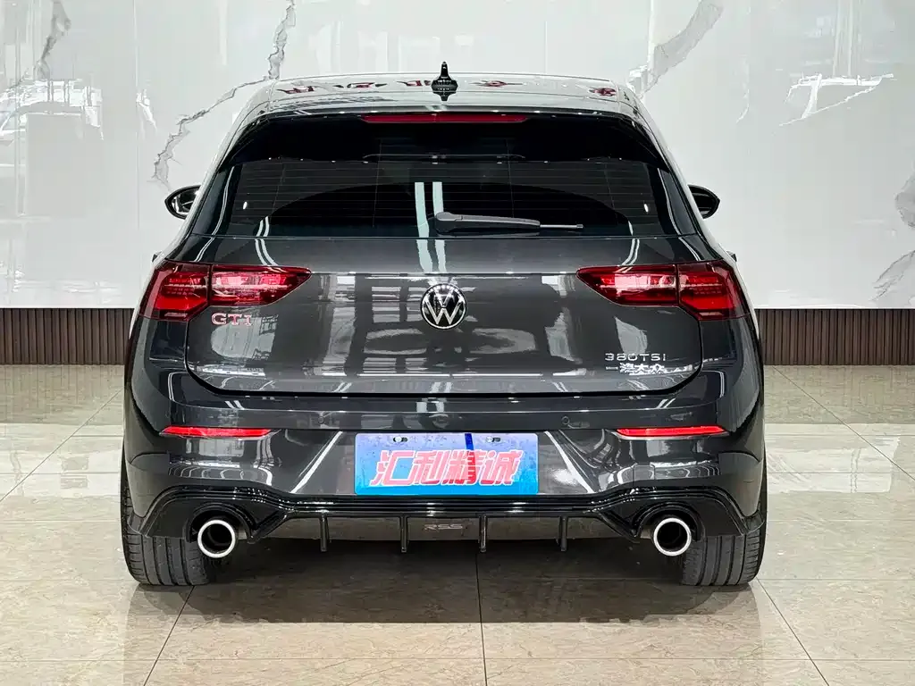 Volkswagen Golf GTI — фото 3