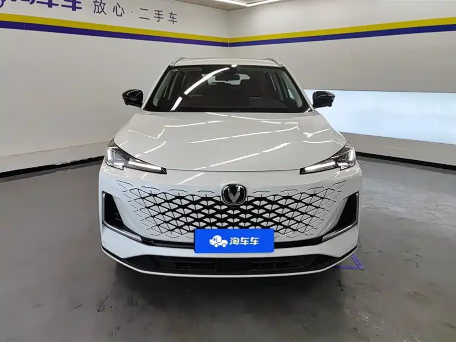Changan CS55PLUS — фото 3