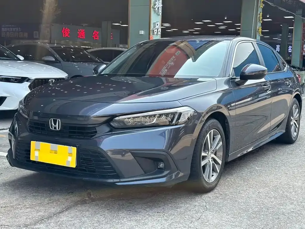 Honda Civic — фото 1