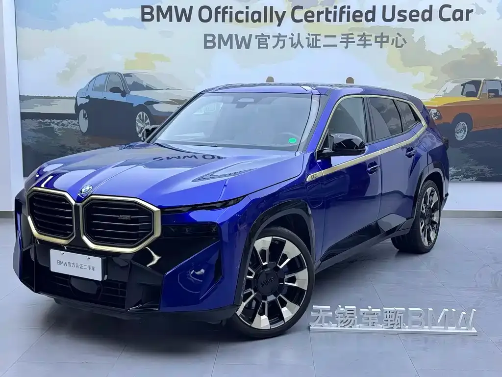 BMW XM — фото 1