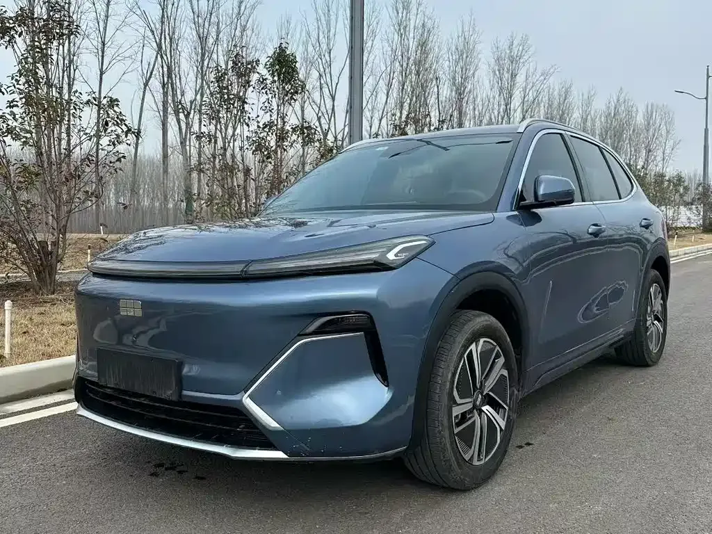 Geely Galaxy Xingjian 7 — фото 1
