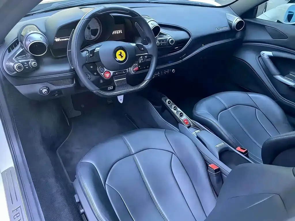 Ferrari F8 — фото 2