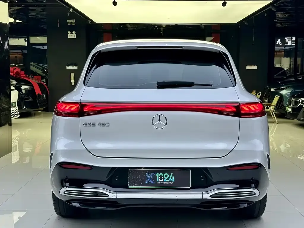 Mercedes-Benz EQS SUV — фото 2