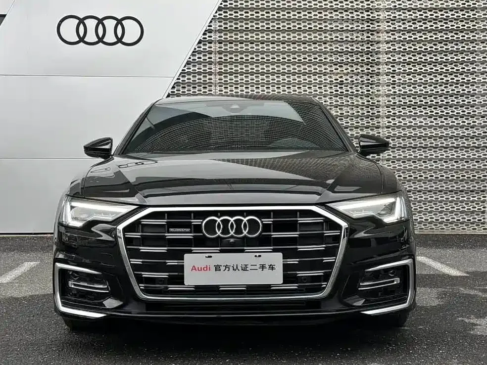 Audi A6L — фото 9