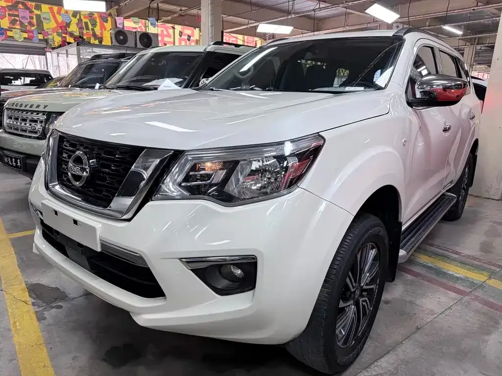 Nissan Terra — фото 1