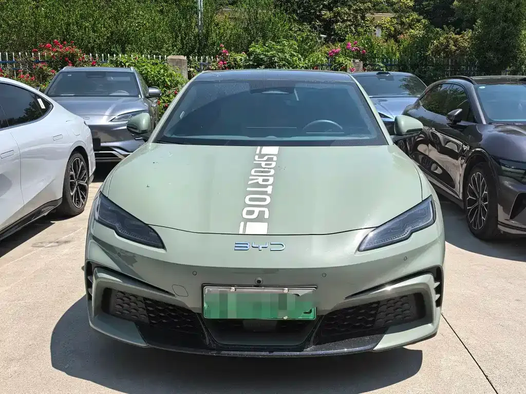 BYD Seal 06GT — фото 9