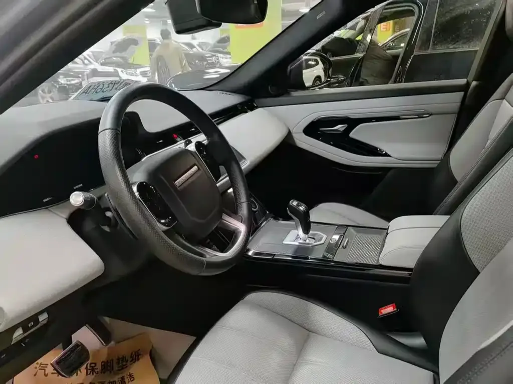 Land Rover Evoque — фото 8