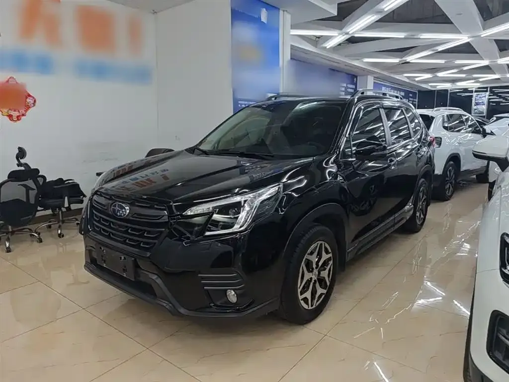 Subaru Forester — фото 1
