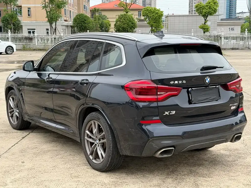BMW X3 — фото 5