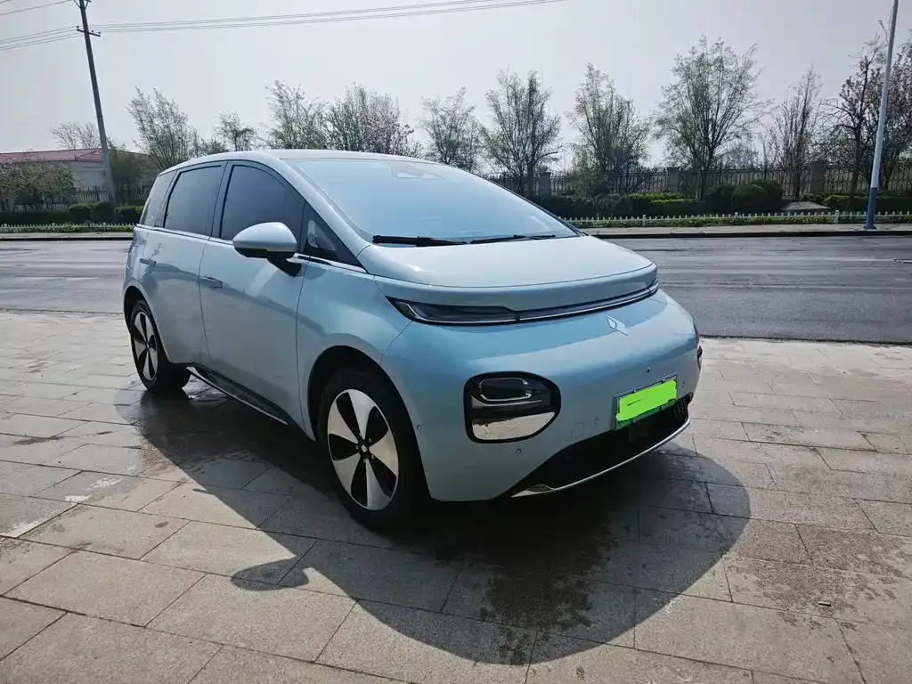 Baojun Yunduo — фото 10