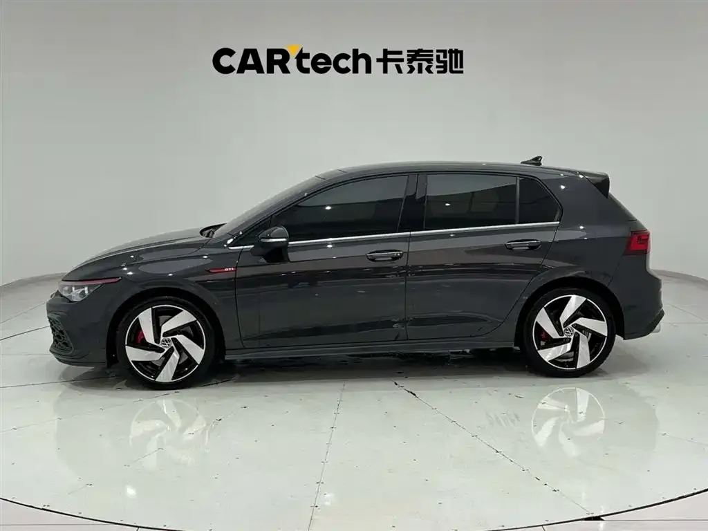 Volkswagen Golf GTI — фото 4