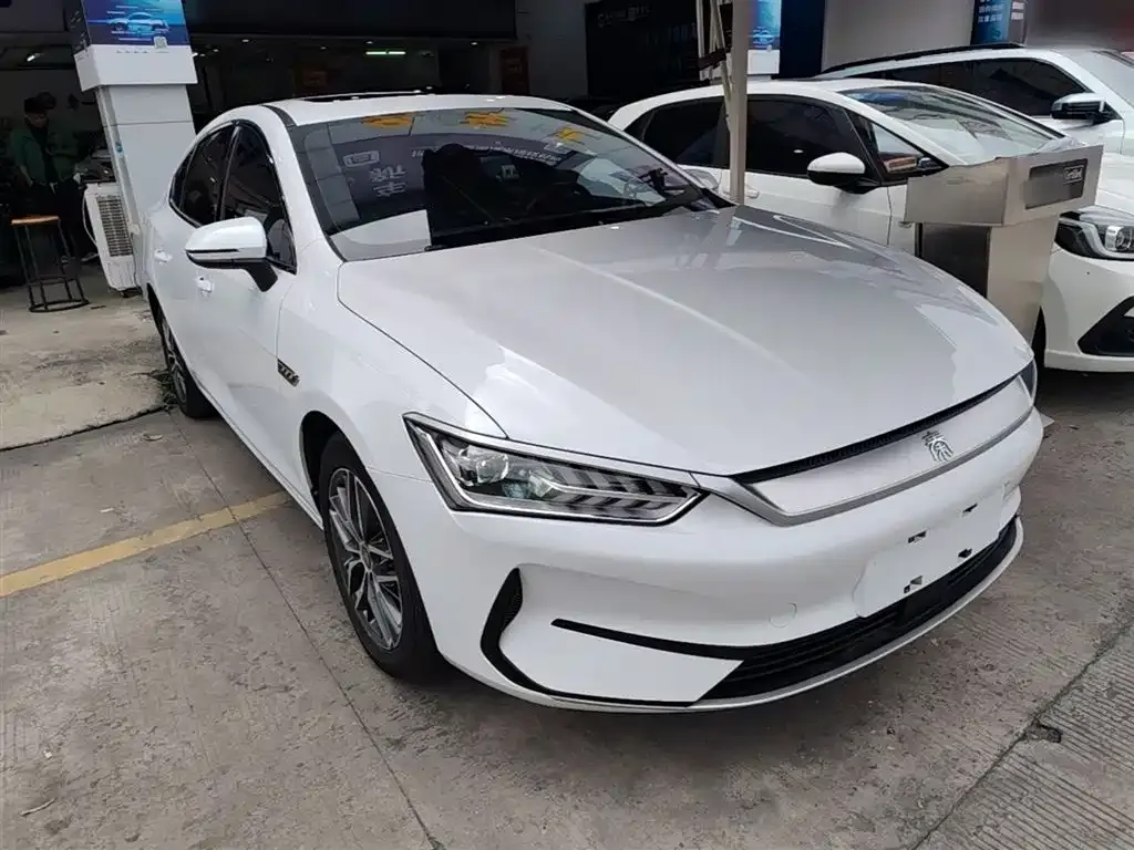 BYD Qin PLUS — фото 8