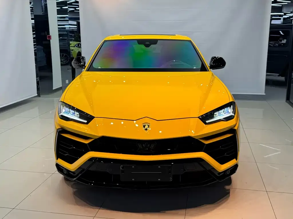 Lamborghini Urus — фото 6