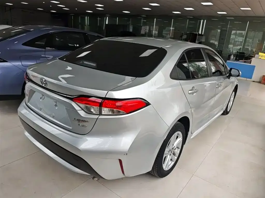 Toyota Levin — фото 10