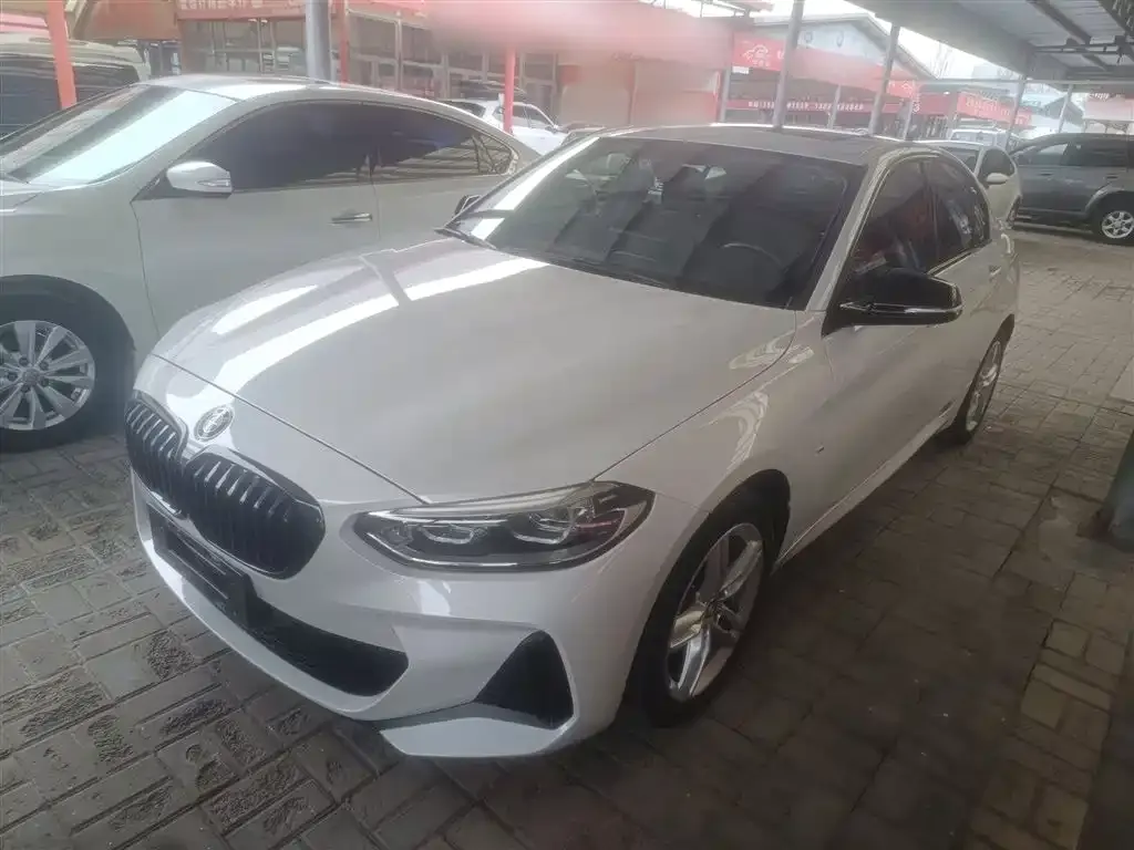 BMW 1 Series — фото 1