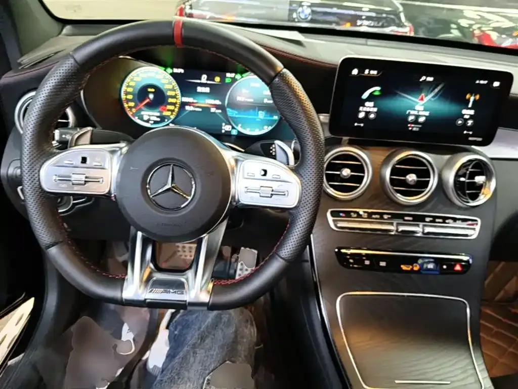 Mercedes-Benz GLC Coupe AMG — фото 4