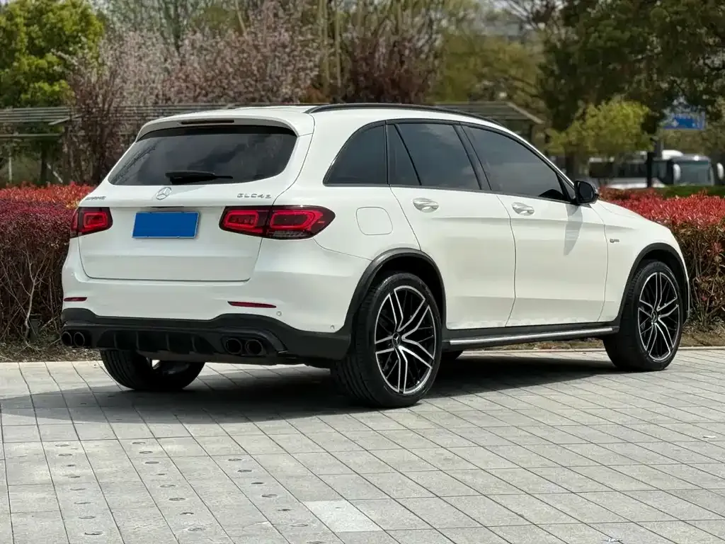 Mercedes-Benz GLC AMG — фото 4
