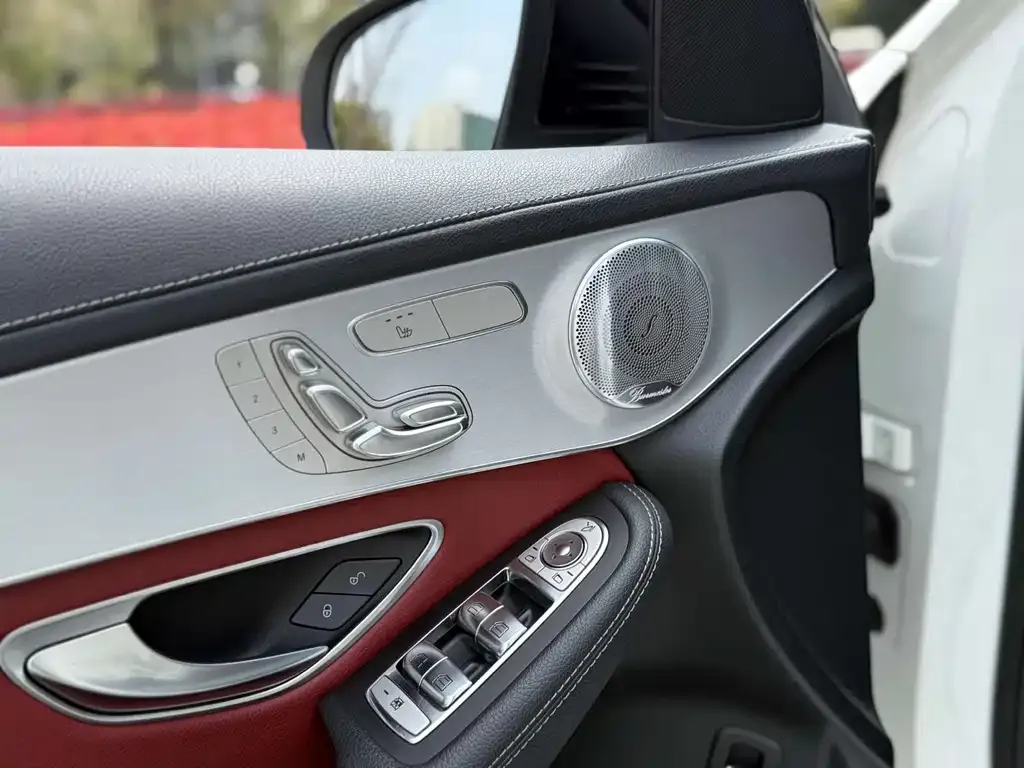 Mercedes-Benz GLC AMG — фото 6