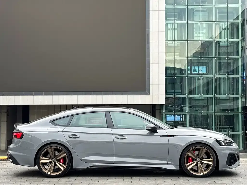 Audi RS 5 — фото 9