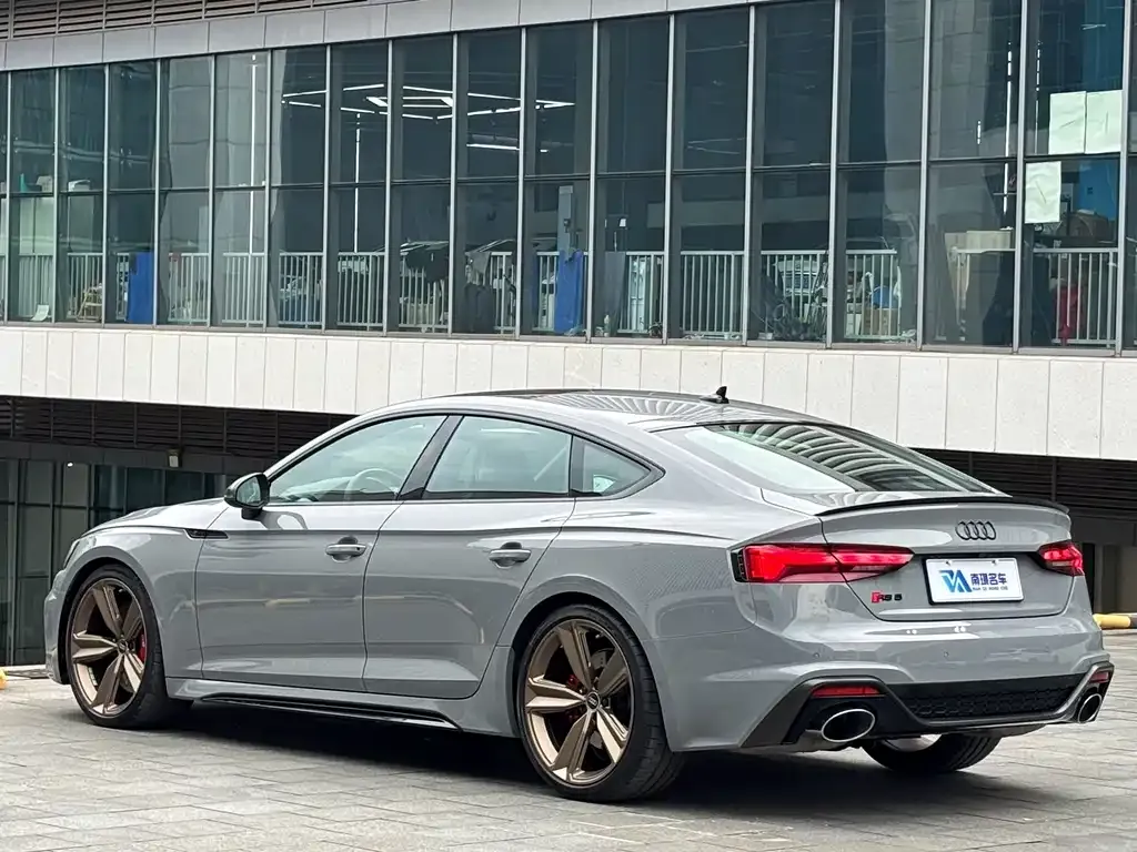 Audi RS 5 — фото 6