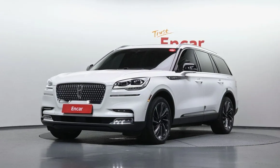 Lincoln Aviator — фото 1