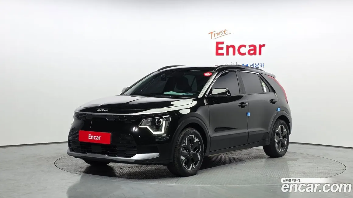 Kia Niro — фото 1