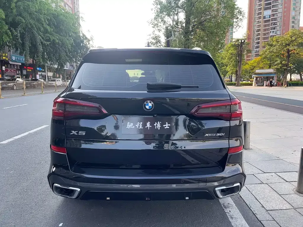 BMW X5 (Import) — фото 10
