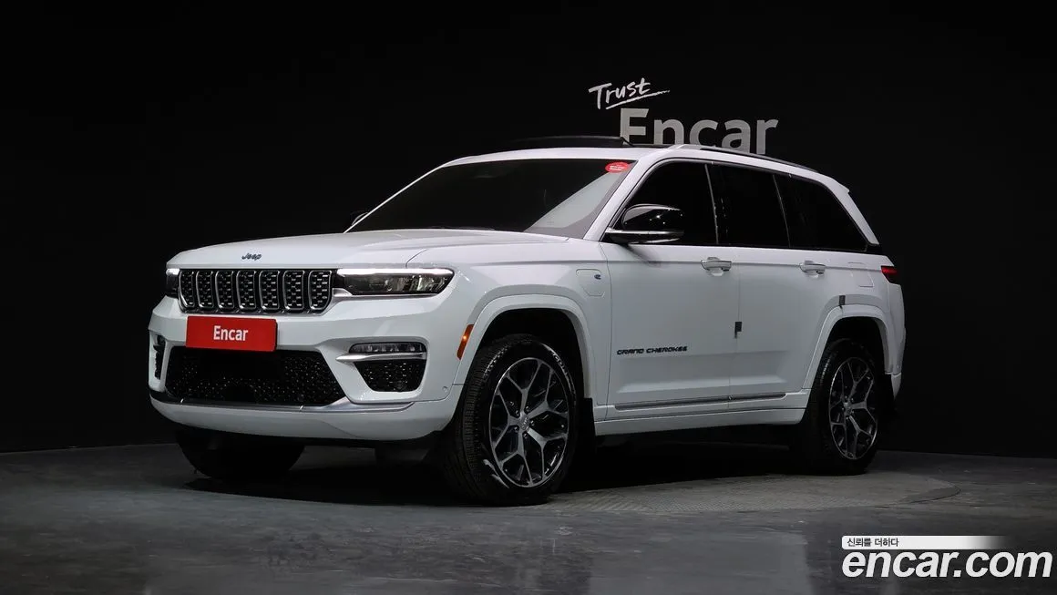 Jeep Cherokee — фото 1