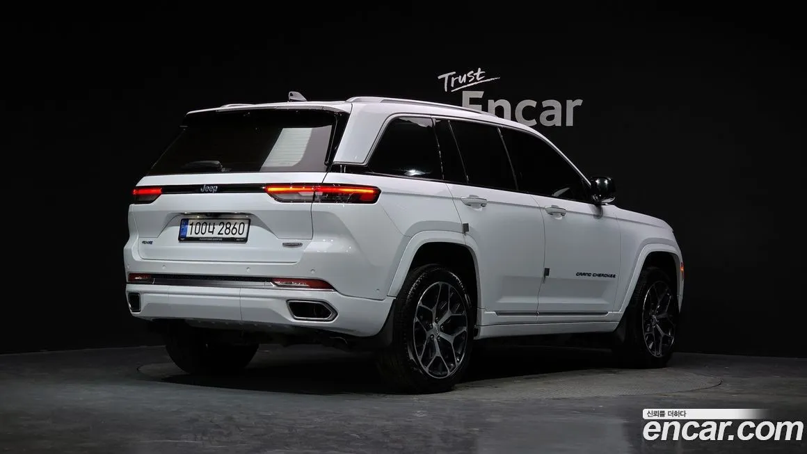Jeep Cherokee — фото 8