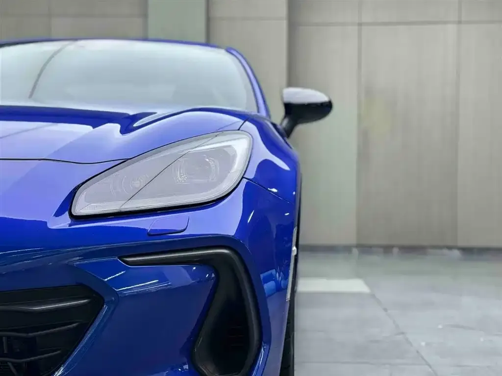 Subaru BRZ — фото 2