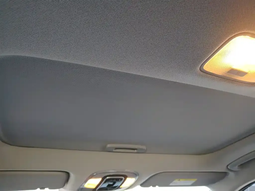 Hyundai Elantra — фото 9