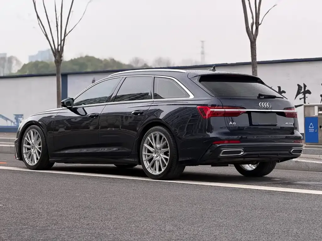 Audi A6 (Import) — фото 5