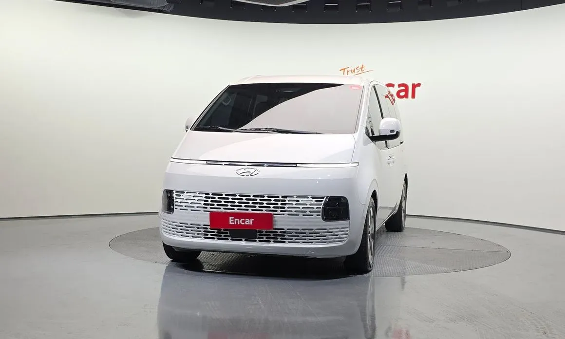 Hyundai Staria — фото 2
