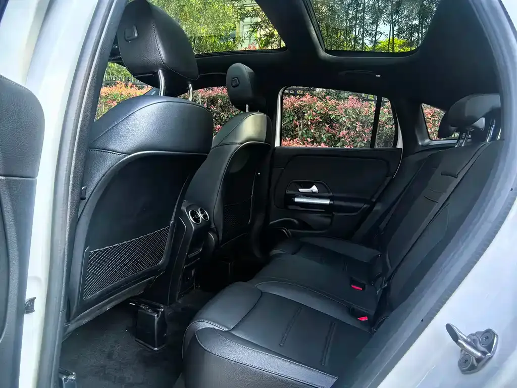 Mercedes-Benz GLA — фото 2