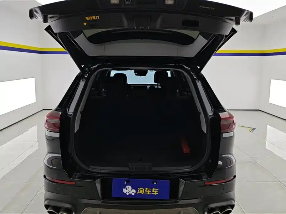 Chery Tiggo 8 — фото 3