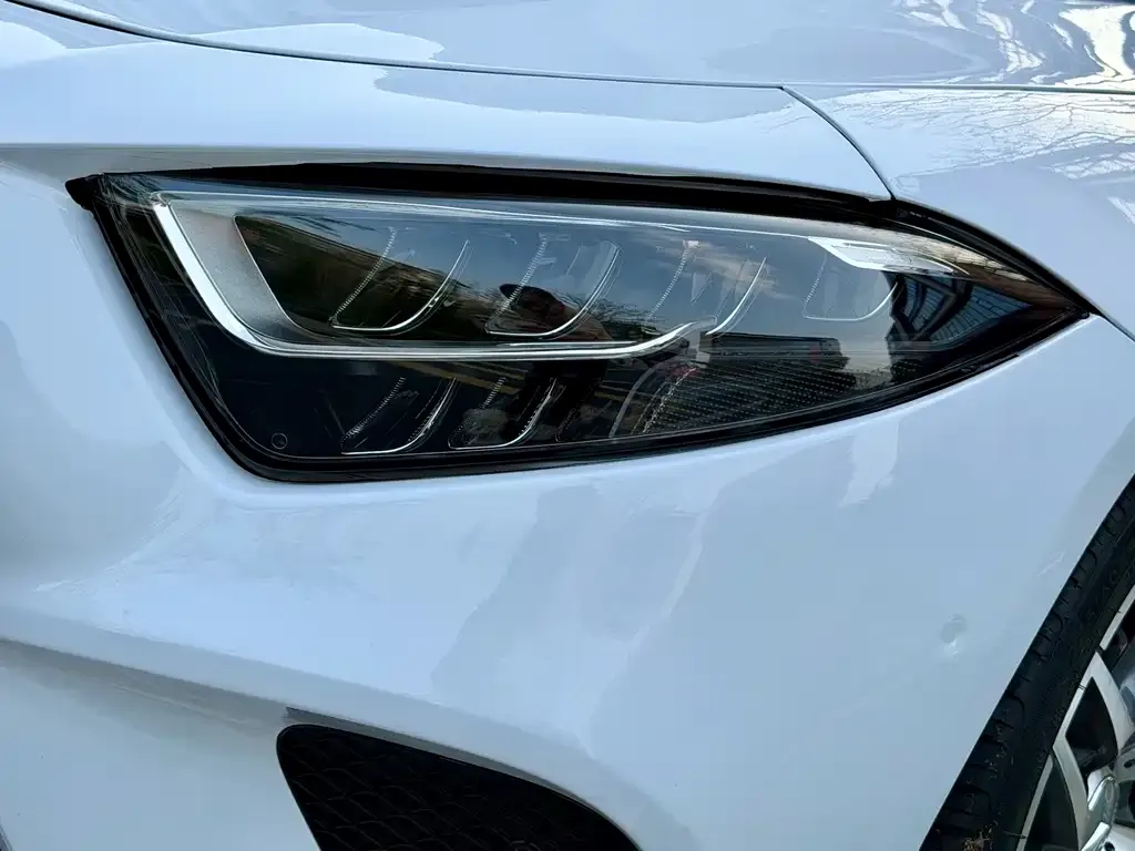 Mercedes-Benz CLS — фото 4