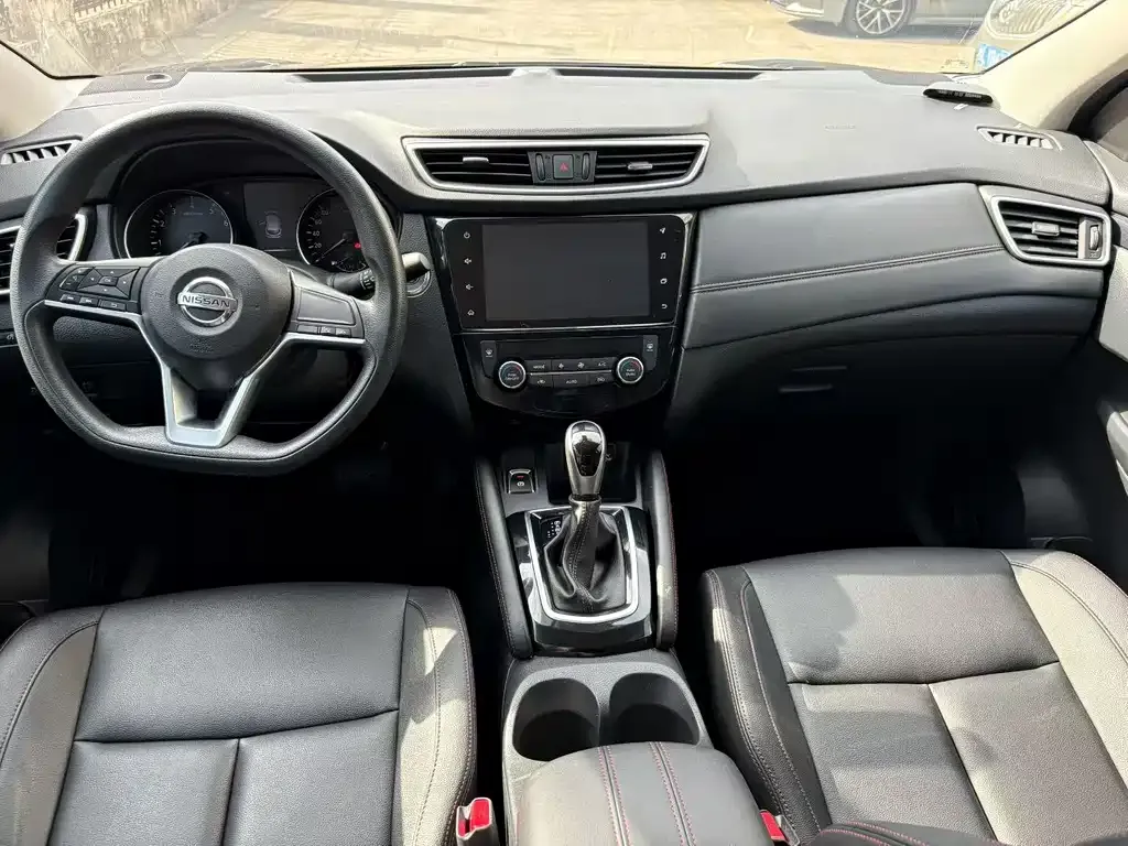Nissan Qashqai — фото 3