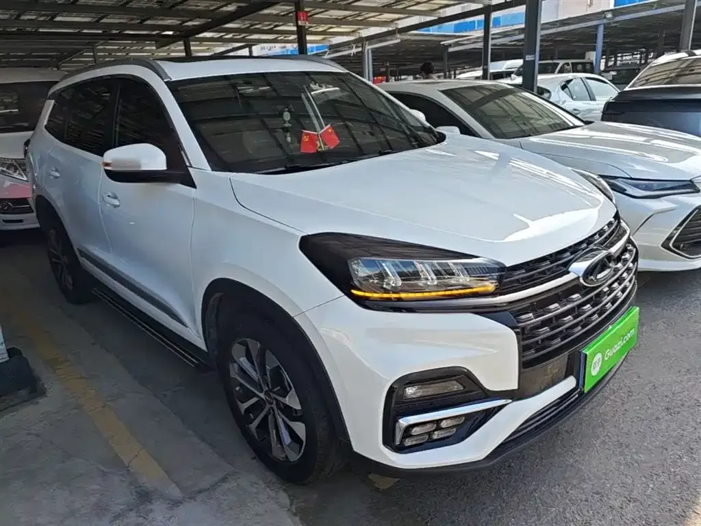 Chery Tiggo 8 — фото 10