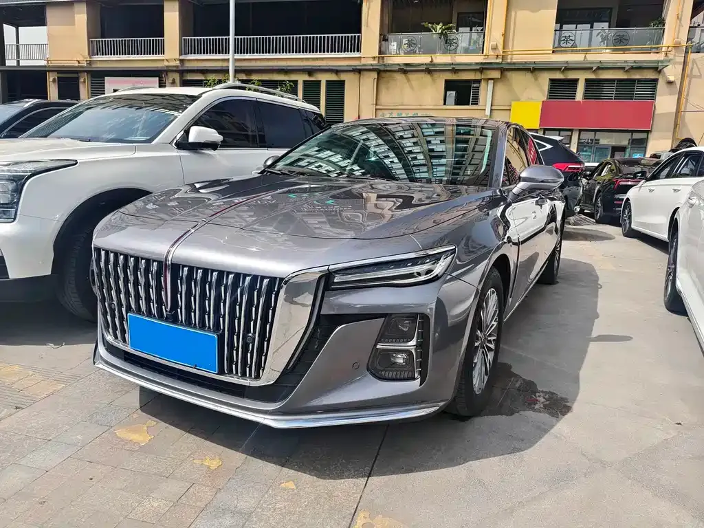Hongqi H5 — фото 1