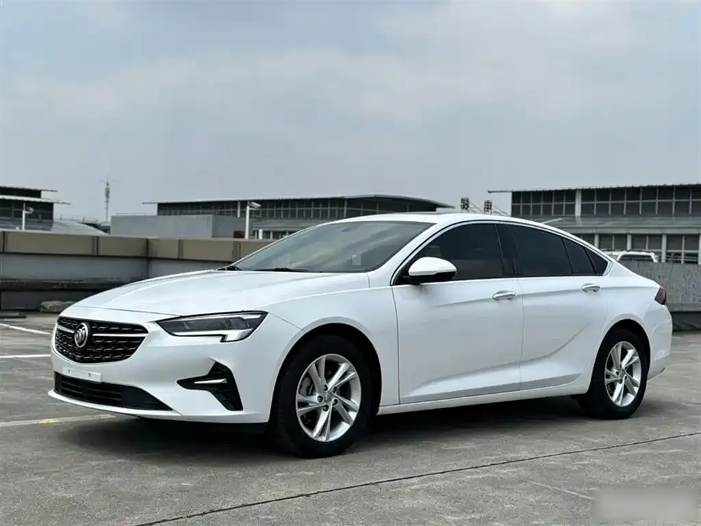 Buick Regal — фото 8