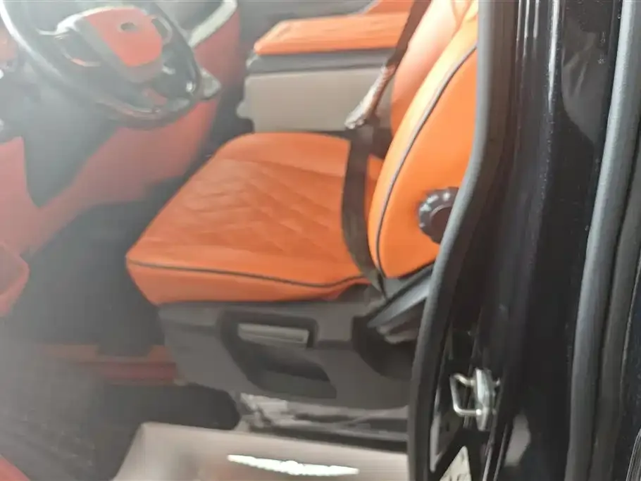 Ford Tourneo — фото 4