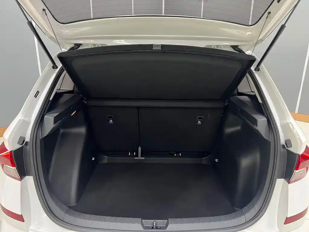 Skoda Kamiq — фото 2